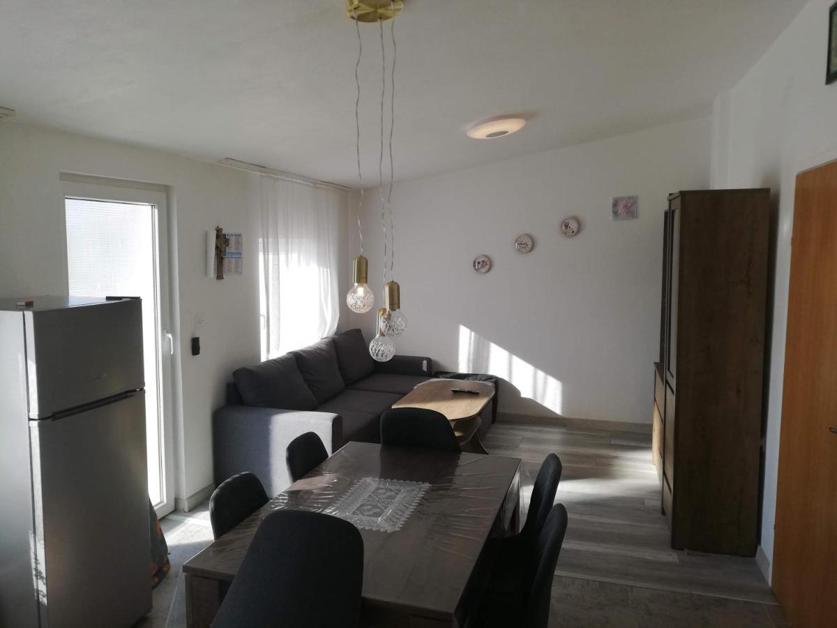 Apartman Kety Вир Екстер'єр фото